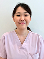 動物看護師 兼 トリマー 井坂 美佳